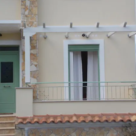 Theofilos House Apartment